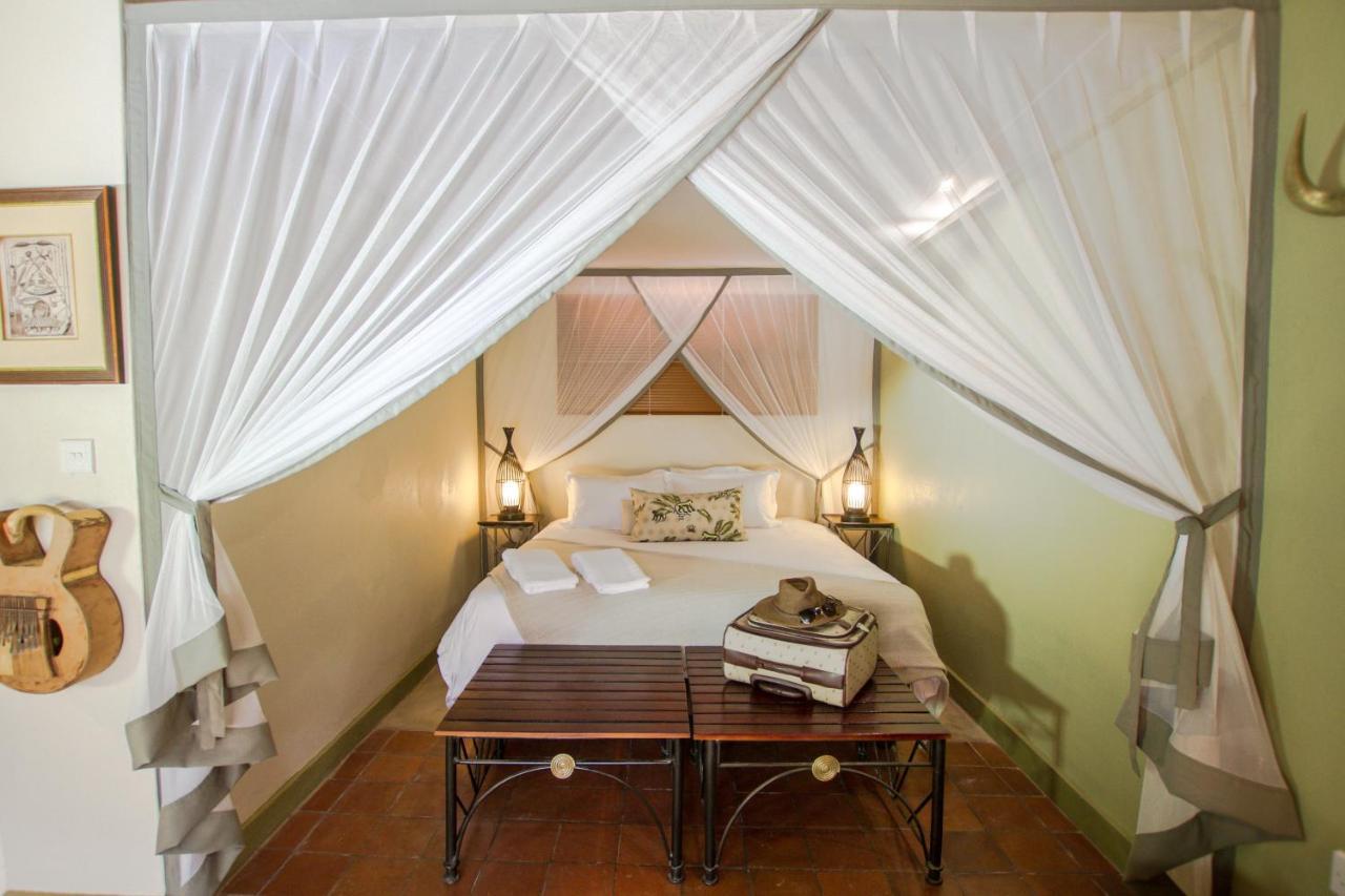 Nguni Lodge Виктория Фолс Екстериор снимка