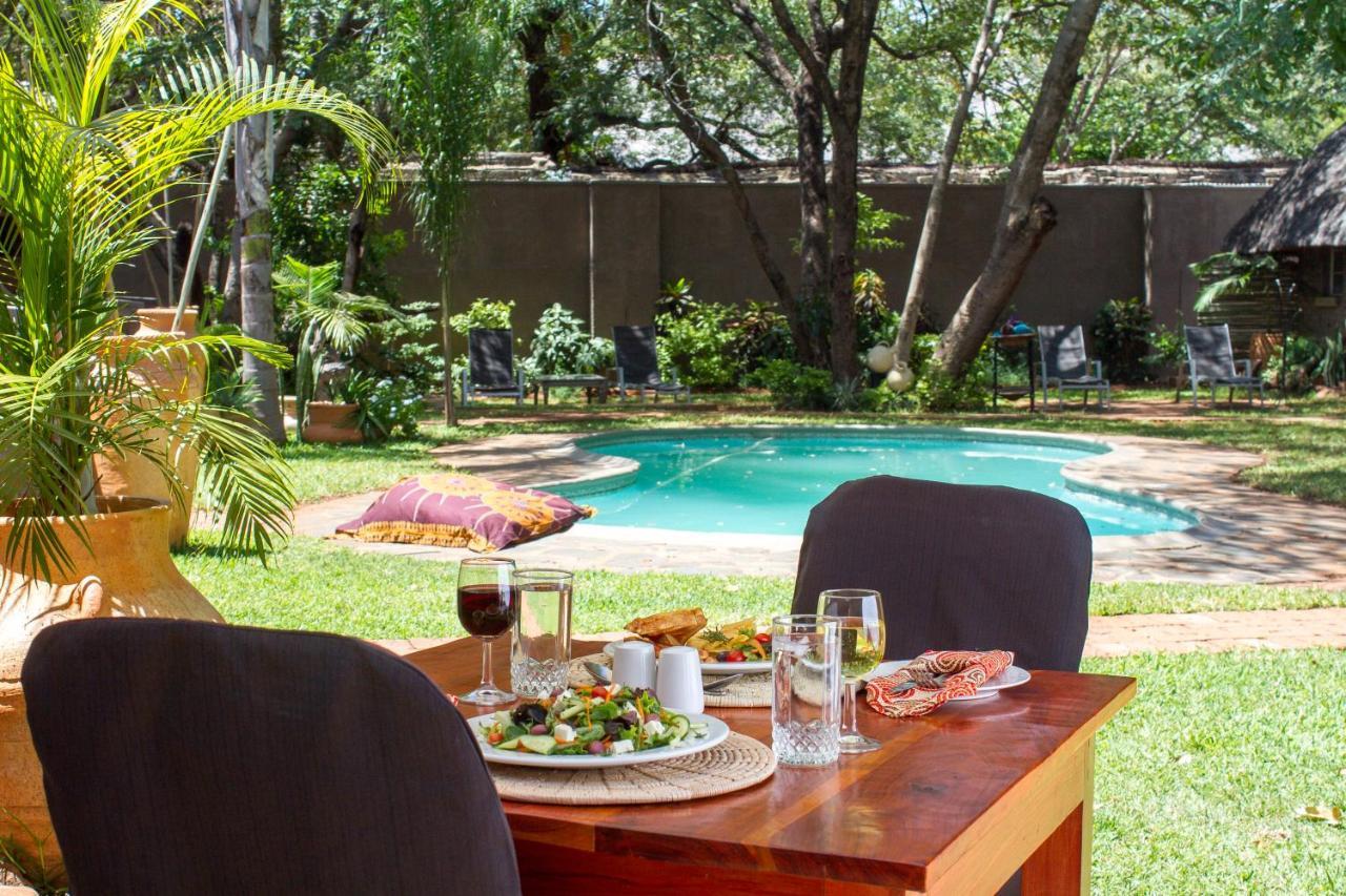 Nguni Lodge Виктория Фолс Екстериор снимка